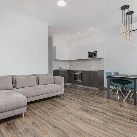 Sea Symphony 2-Bedrooms Apartment Odesa Exterior foto