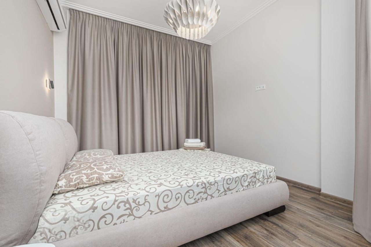 Sea Symphony 2-Bedrooms Apartment Odesa Exterior foto
