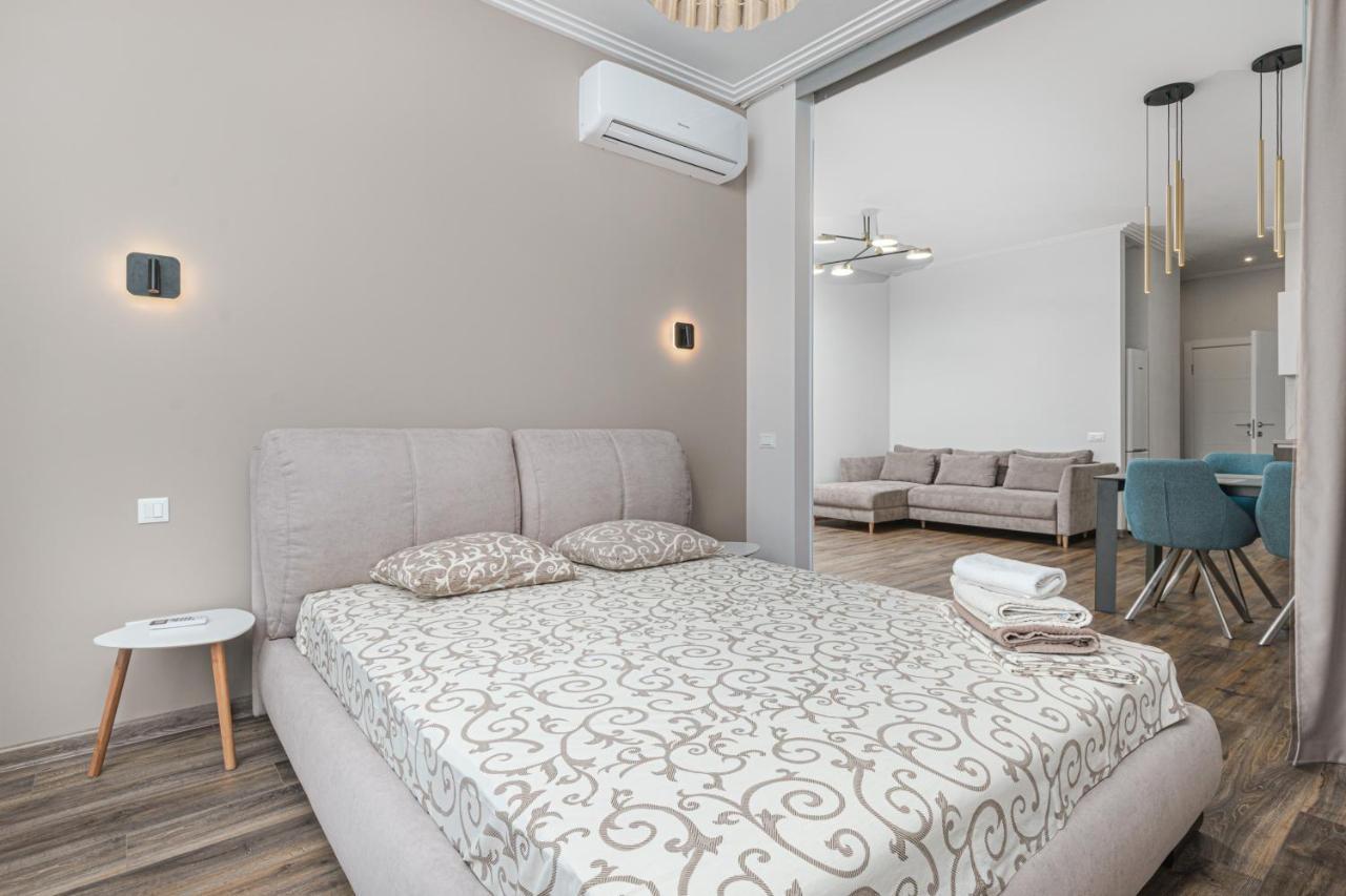 Sea Symphony 2-Bedrooms Apartment Odesa Exterior foto